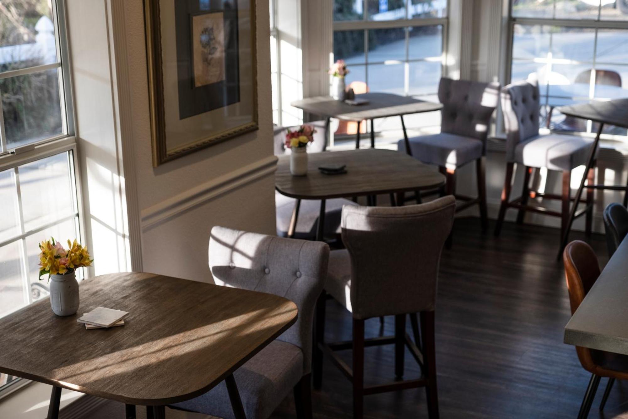 Hounds Tooth Inn Oakhurst Exterior foto
