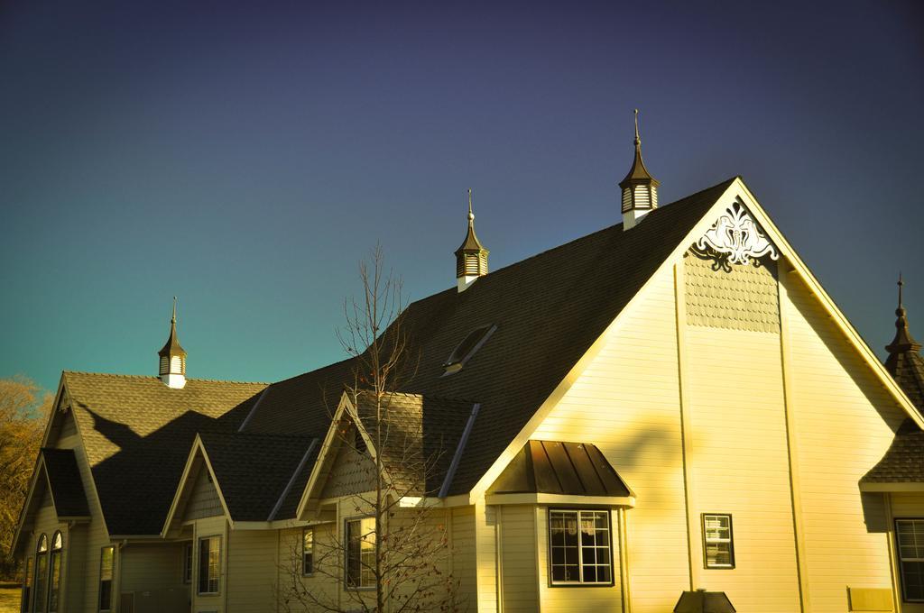 Hounds Tooth Inn Oakhurst Exterior foto