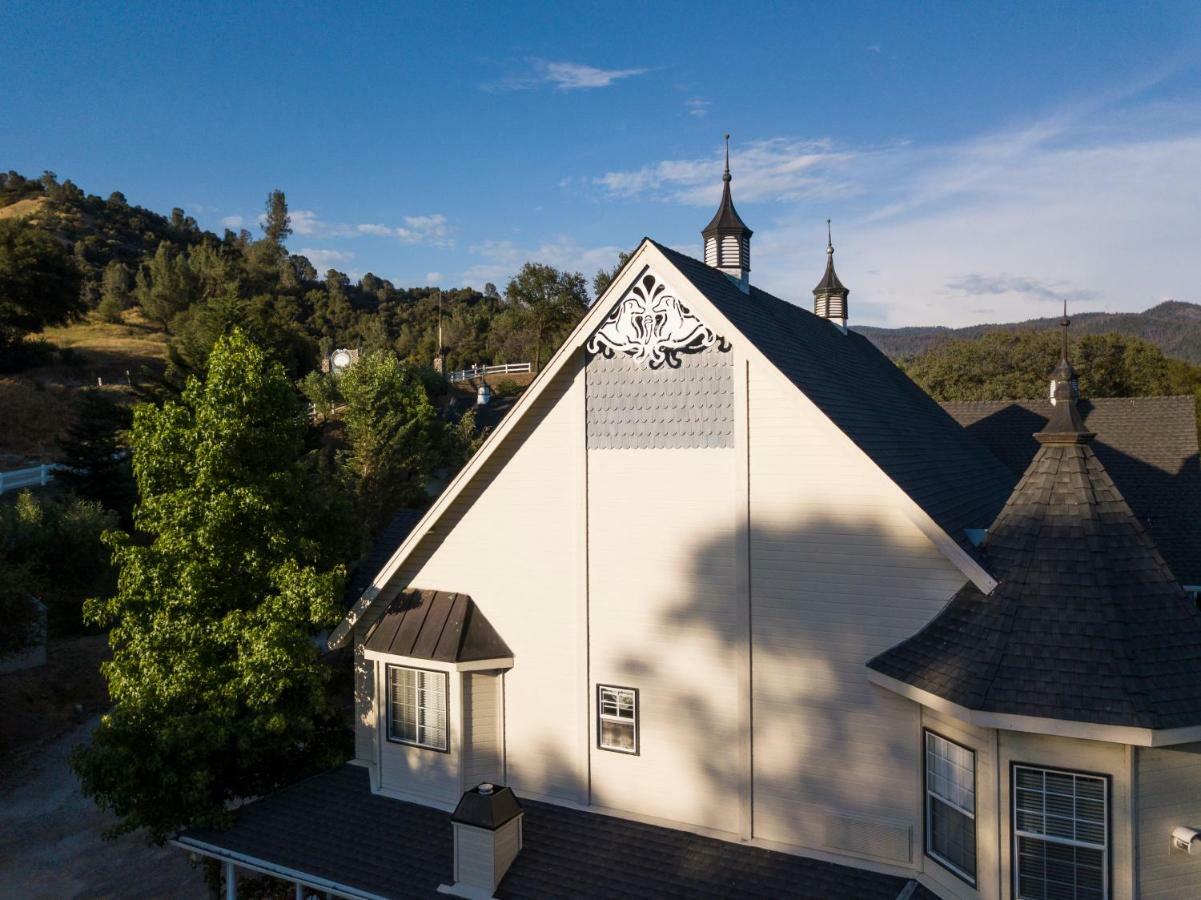 Hounds Tooth Inn Oakhurst Exterior foto